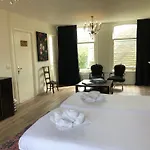 Konukevi Nine-t-teen Bed And Boutique 4*