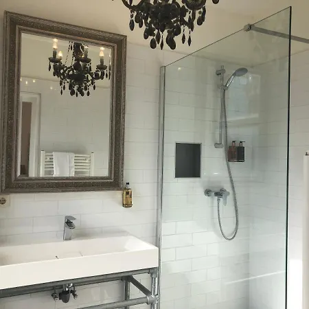 Nine-t-teen Bed And Boutique Bed & Breakfast Amsterdam