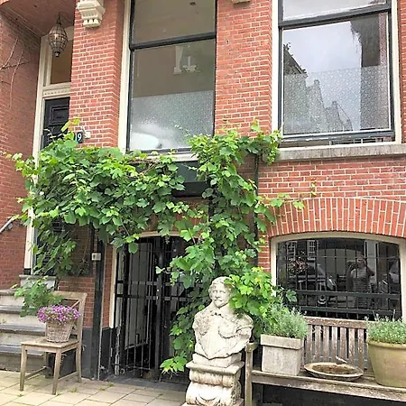 Maison d'hôtes Nine-t-teen Bed&boutique Amsterdam