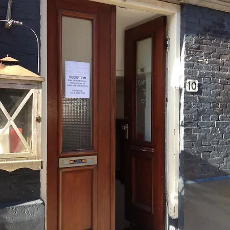 Nine-t-teen Bed And Boutique 4* Amesterdão