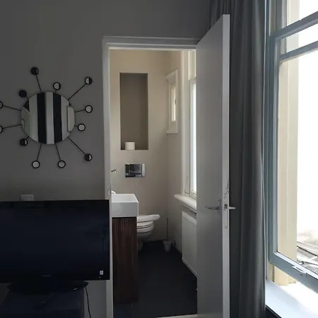 Nine-t-teen Bed And Boutique 3* Amsterdam