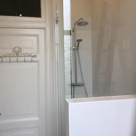 Nine-t-teen Bed And Boutique 阿姆斯特丹