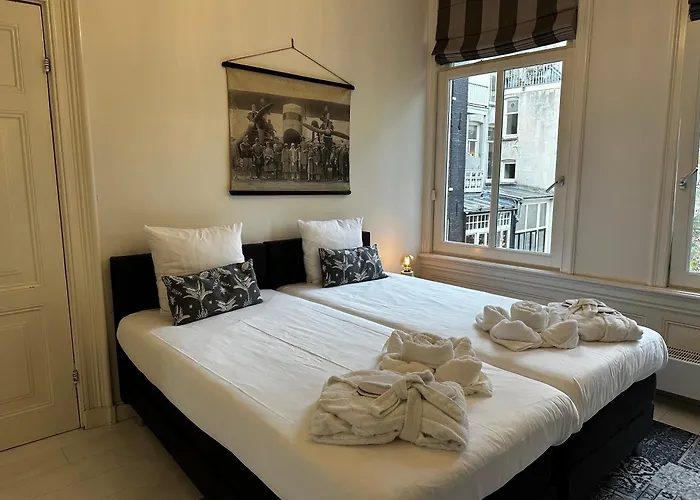 Nine-t-teen Bed And Boutique Amesterdão