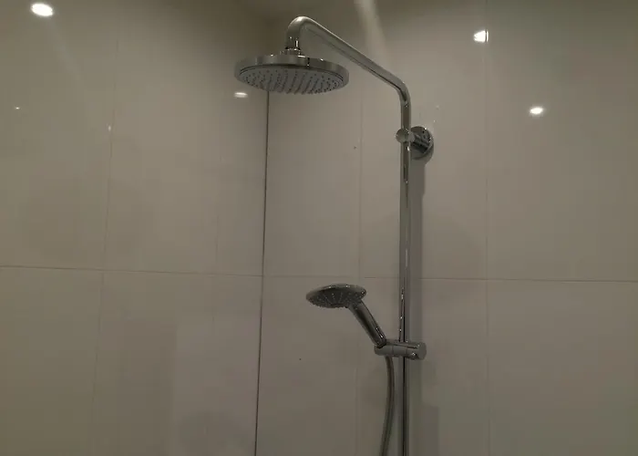 Casa de hóspedes Nine-t-teen Bed And Boutique