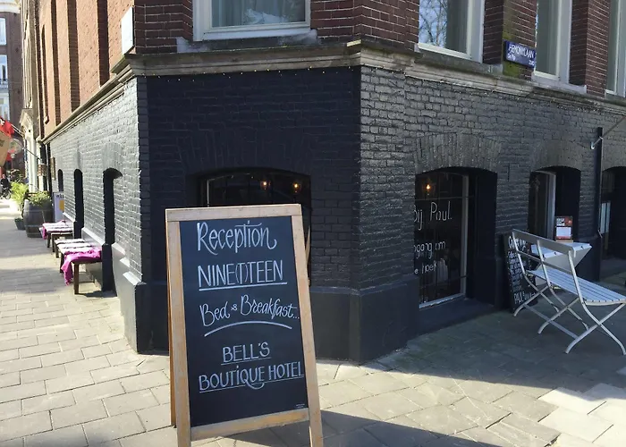 Nine-t-teen Bed And Boutique Amesterdão