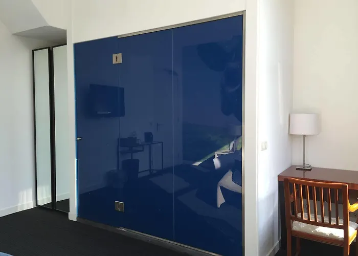 Casa de hóspedes Nine-t-teen Bed And Boutique Amesterdão