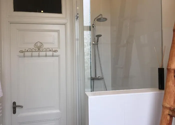 Nine-t-teen Bed And Boutique Amesterdão