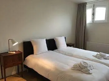 Nine-t-teen Bed And Boutique Konukevi