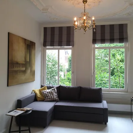 Nine-t-teen Bed And Boutique Amsterdam